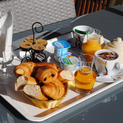 Petit-déjeuner Sud Hôtel